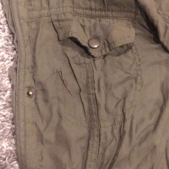 ARMY GREEN JACKET - Picture 5 of 5